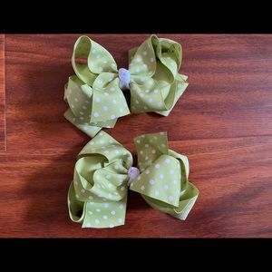Girl’s Green and White Polka Dot Hair Bows